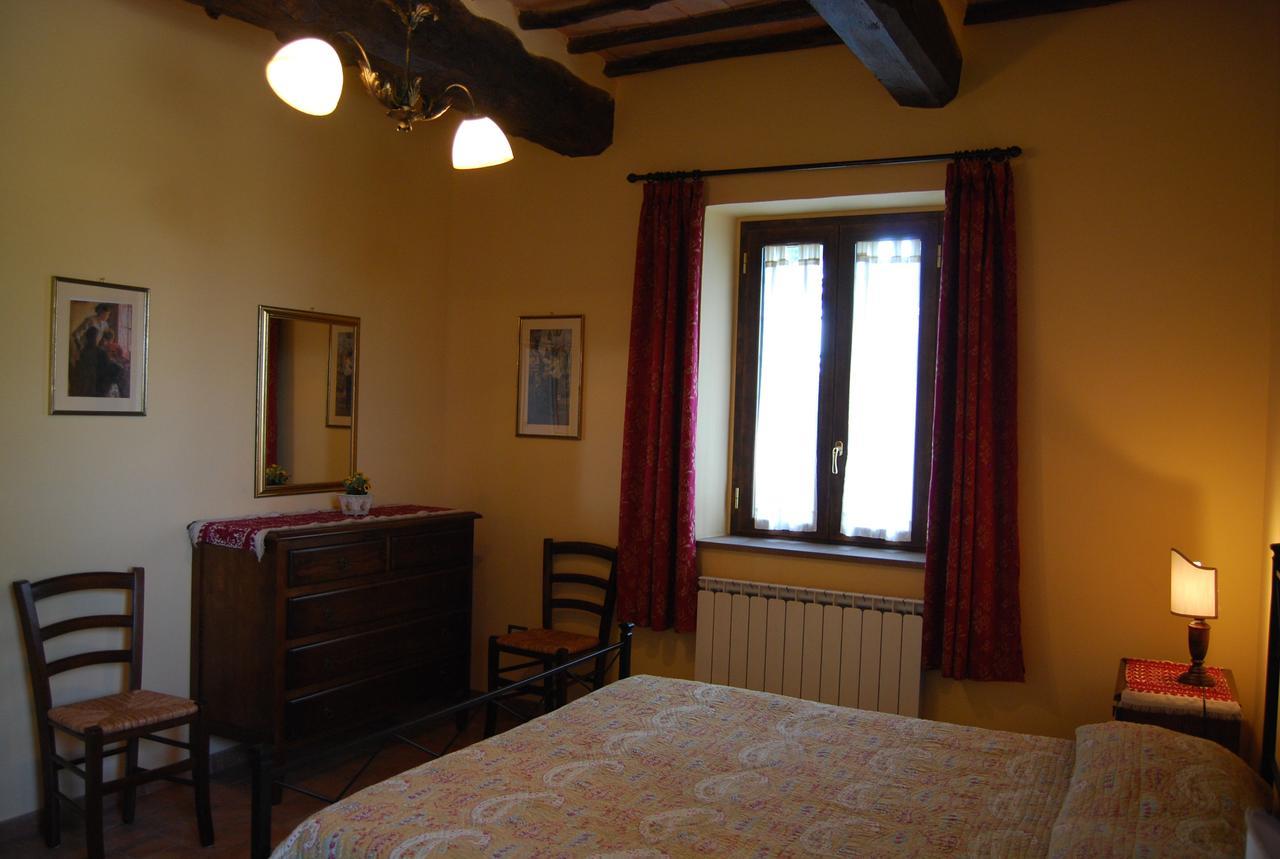 Agriturismo Rustichino Villa Giano dell'Umbria Exterior photo