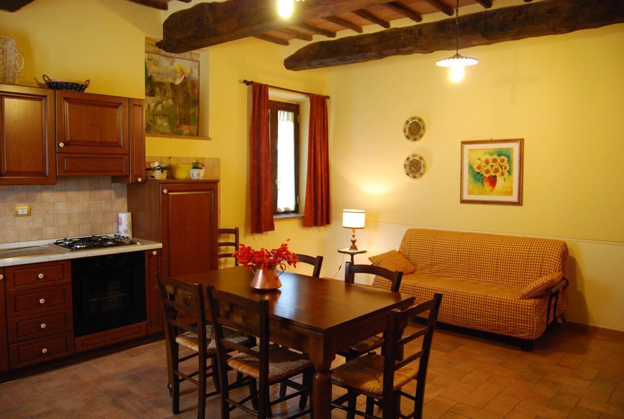 Agriturismo Rustichino Villa Giano dell'Umbria Exterior photo